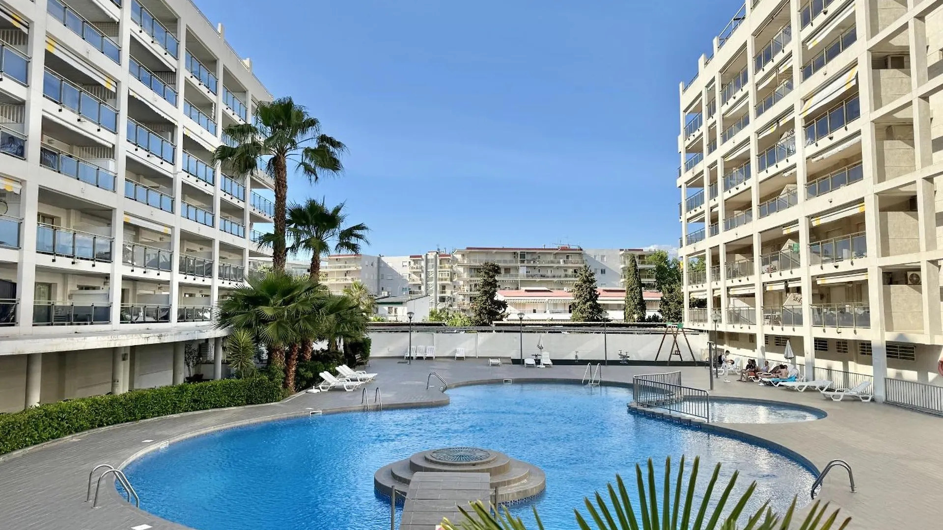 Mediterranean Way - Michelangelo 2H Salou